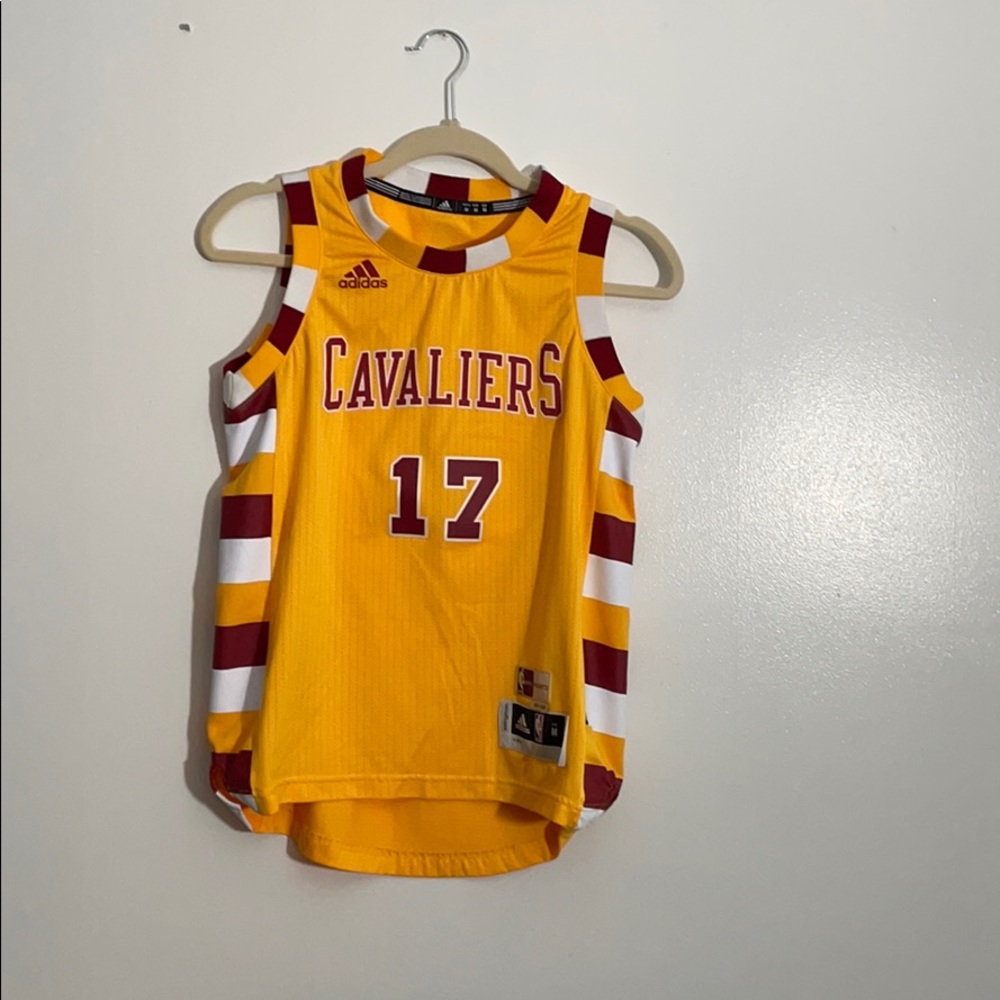 CAVS basketball jersey
